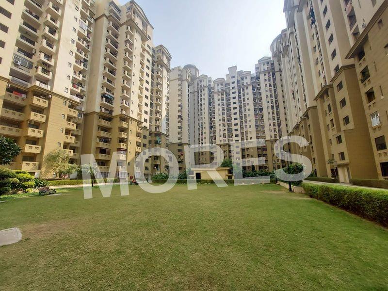 Eros SAMPOORNAM Amenities